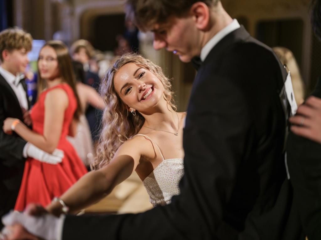 HorakoviAmbassador-410